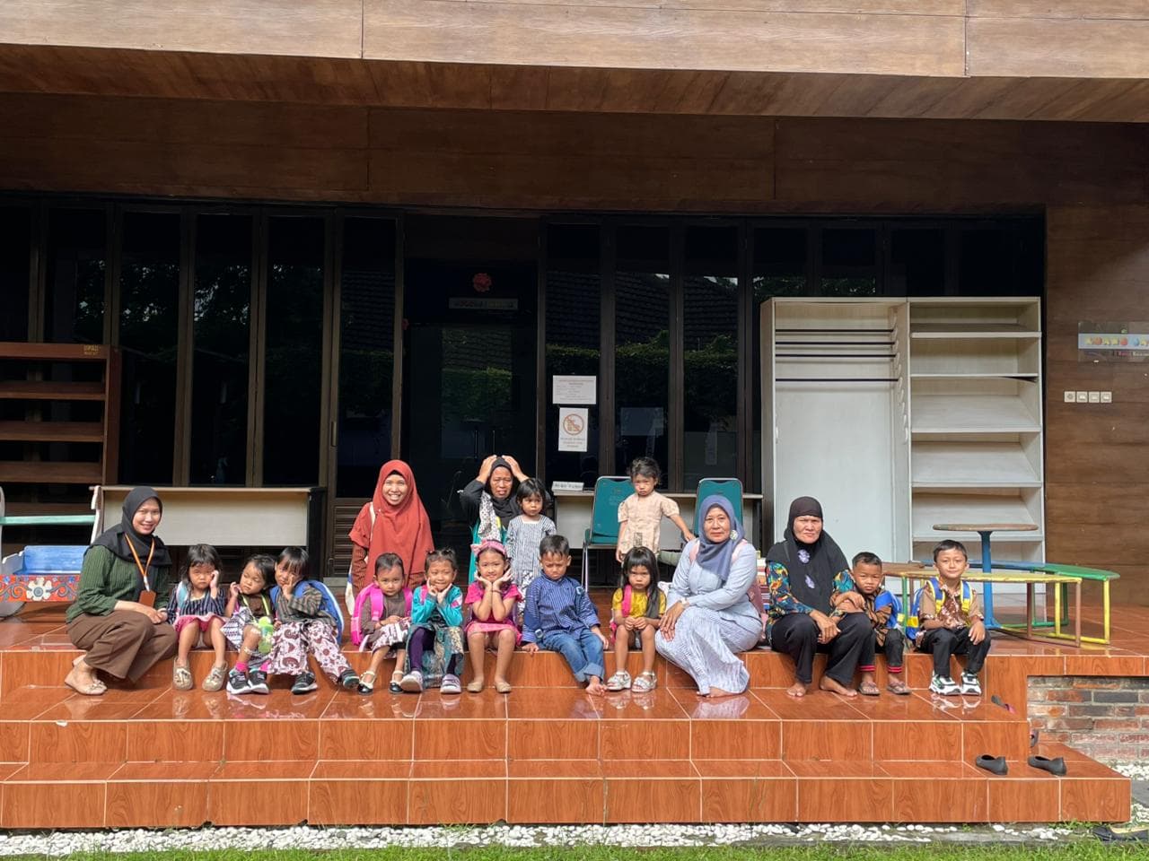 news-Kunjungan Wisata Pustaka dari PAUD SPS Pelangi Anak di RBM