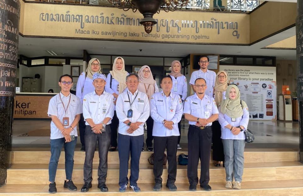 news-Kunjungan studi tiru dari Dinas Perpustakaan dan Kearsipan Kota Magelang