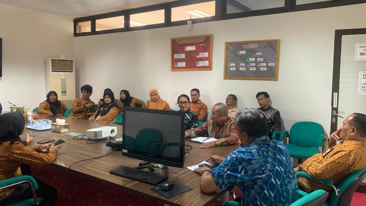 news-Kunjungan studi tiru dari Dinas Perpustakaan dan Kearsipan Kabupaten Malang