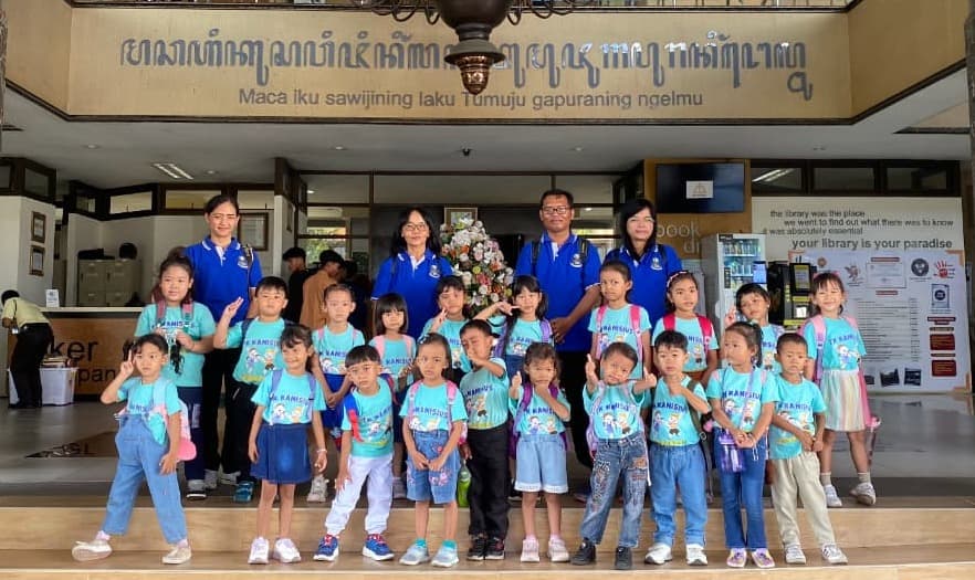 news-kunjungan wisata pustaka dari TK Kanisius Notoyudan