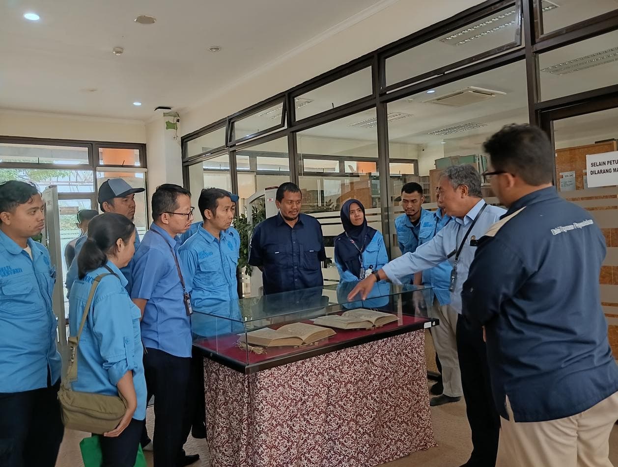 news-Balai Layanan Perpustakaan DPAD DIY Terima Kunjungan Studi Tiru Dinas Koperasi dan UMKM