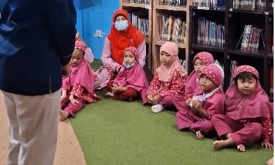 news-Balai Layanan Perpustakaan Terima Kunjungan Wisata Pustaka dari SPS Pelita Hati