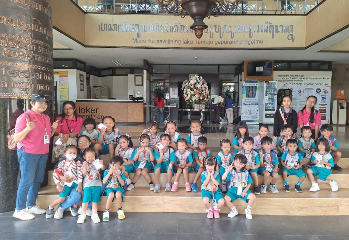 news-Balai Layanan Perpustakaan Sambut Kunjungan Wisata Pustaka dari KB TK SKTI Babarsari