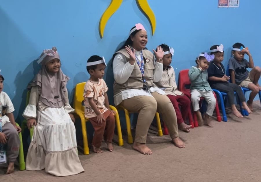 Dongeng Anak Hebat: Melalui Cerita, Membangun Anak Bahagia, Berdaya, dan Terlindungi
