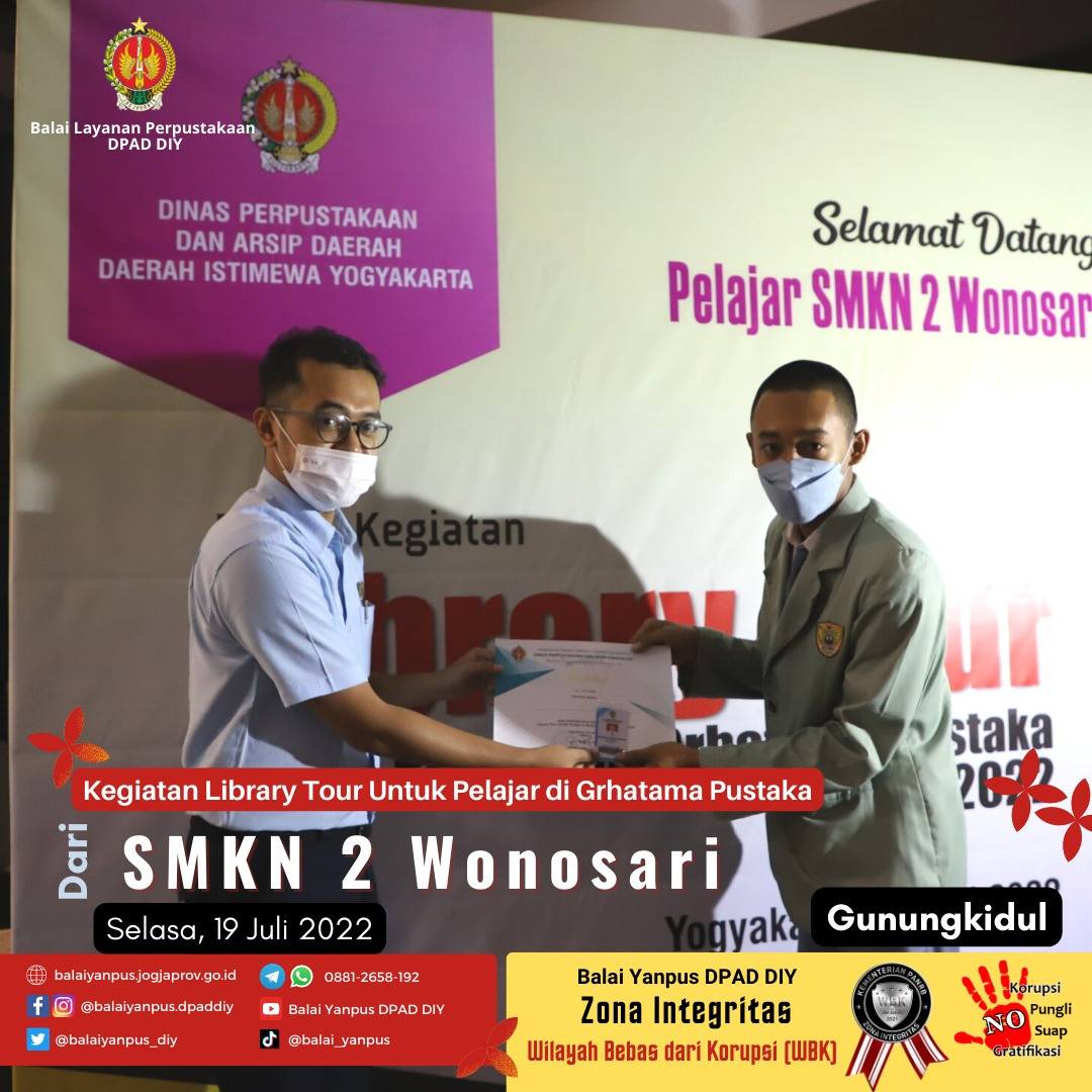 Library Tour dari SMKN 2 WONOSARI