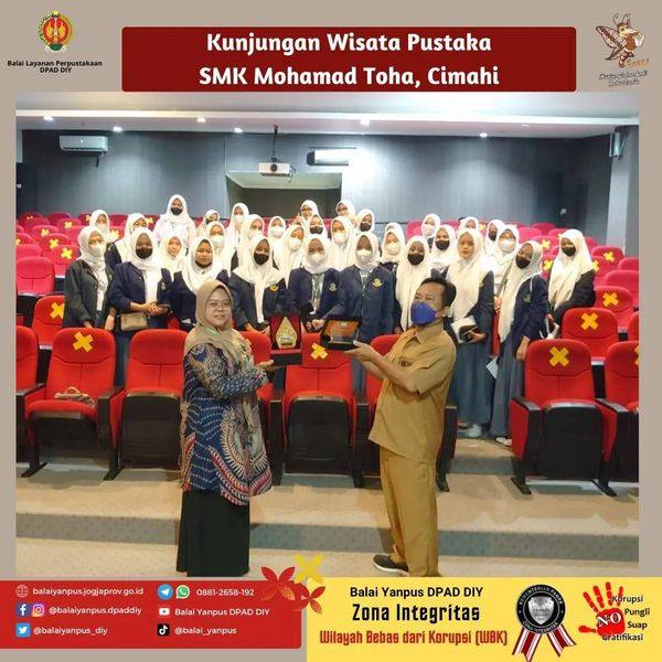 Kunjungan Wisata Pustaka dari Siswa siswi SMK Mohammad Toha, Cimahi