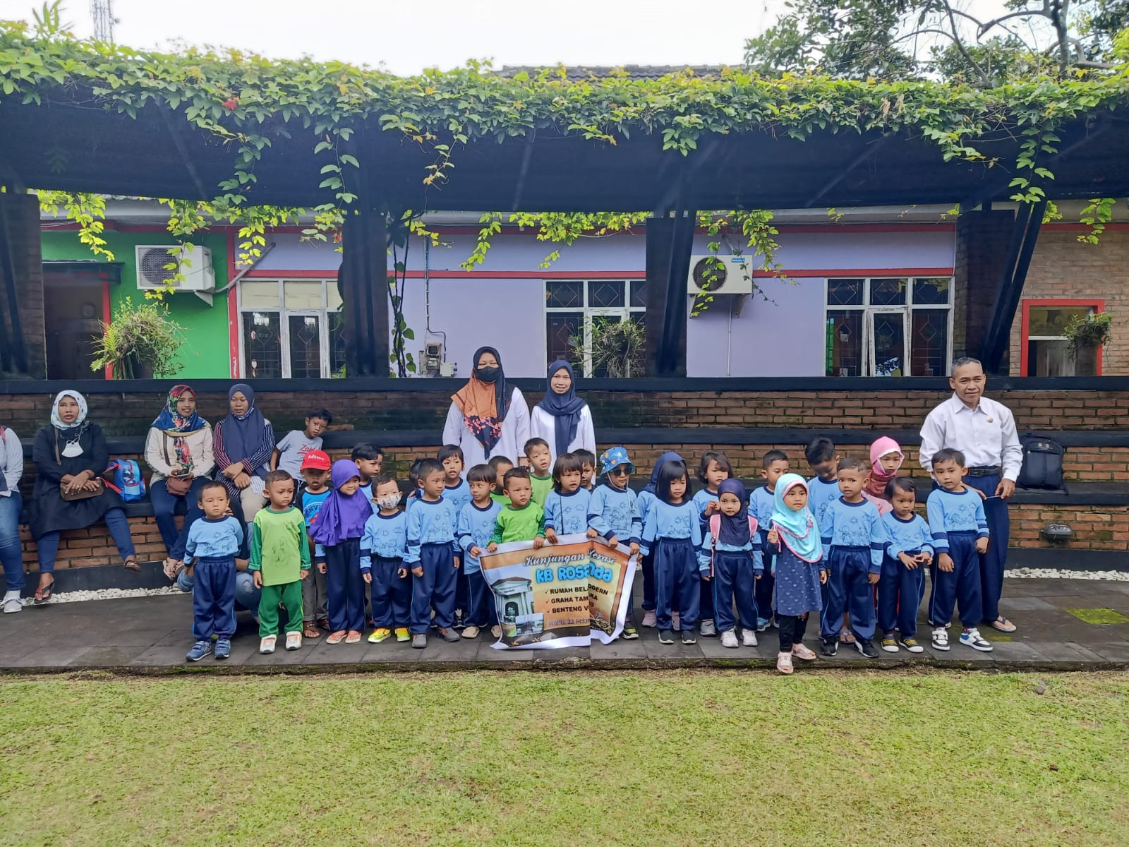 Kunjungan Wisata Pustaka dari Siswa-siswi KB Rosalinda Bantul