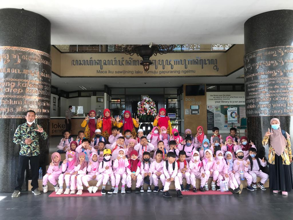 Kunjungan Wisata Pustaka dari Siswa-siswi TK 'Aisyiyah Bustanul Athfal Ketanggungan, Yogyakarta