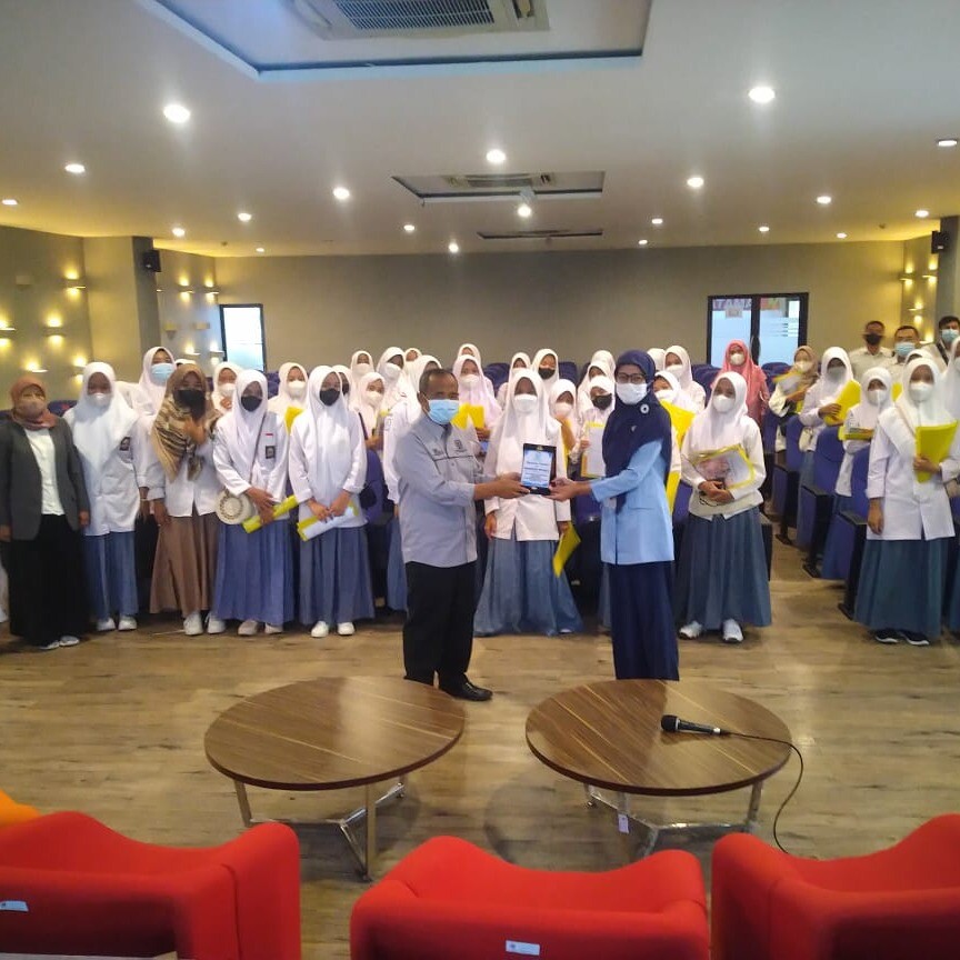 Kunjungan wisata pustaka dari siswa-siswi SMK Al Falah Tanjung Jaya Tasikmalaya